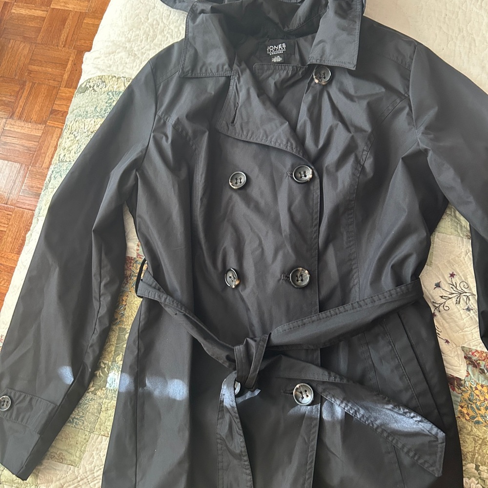 New Never Worn Black Spring Jacket. - image 3